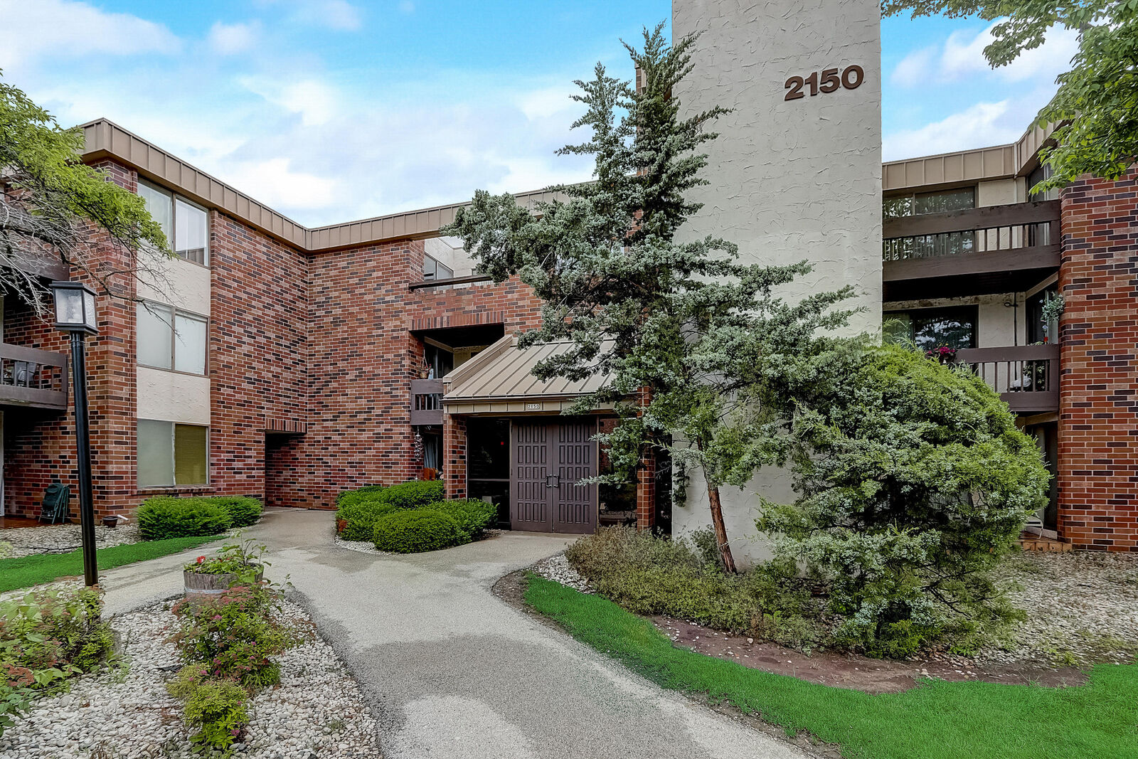 Property Photo: 2150 W Good Hope Rd 107 WI 53209