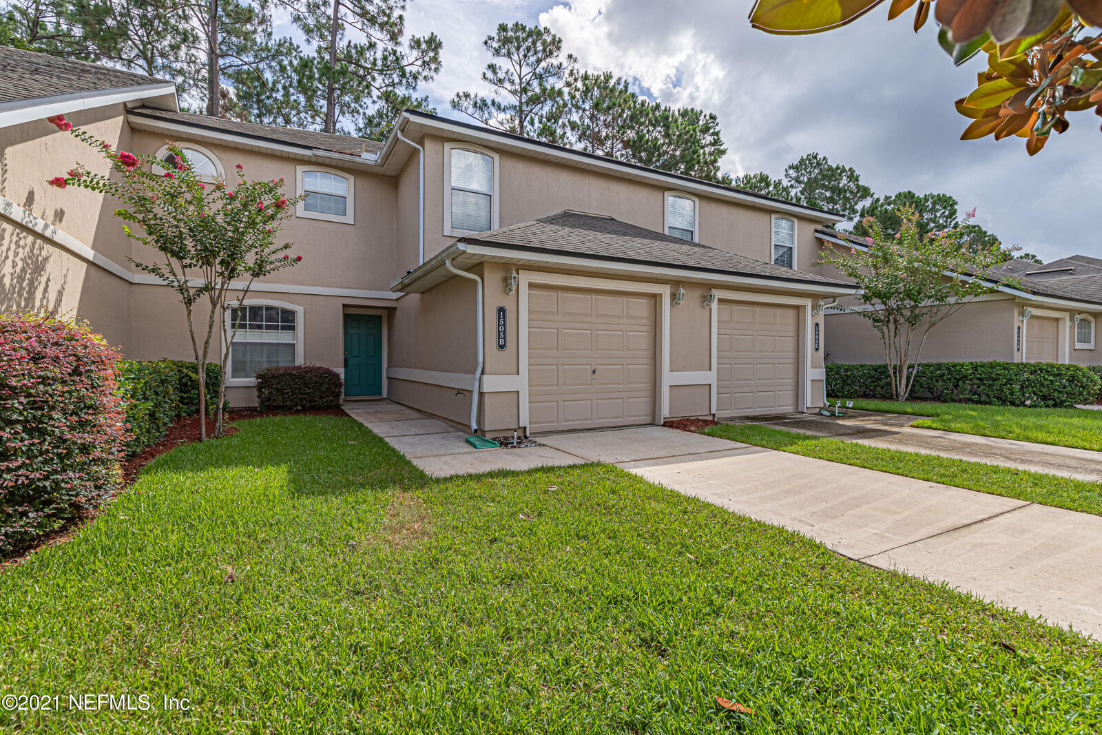 Property Photo: 1505 Vineland Circle B FL 32003