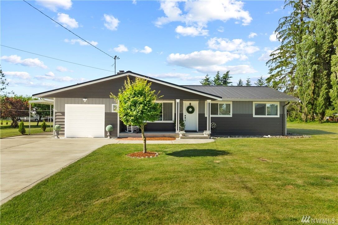 Property Photo:  1712 W Martin St  WA 98541 