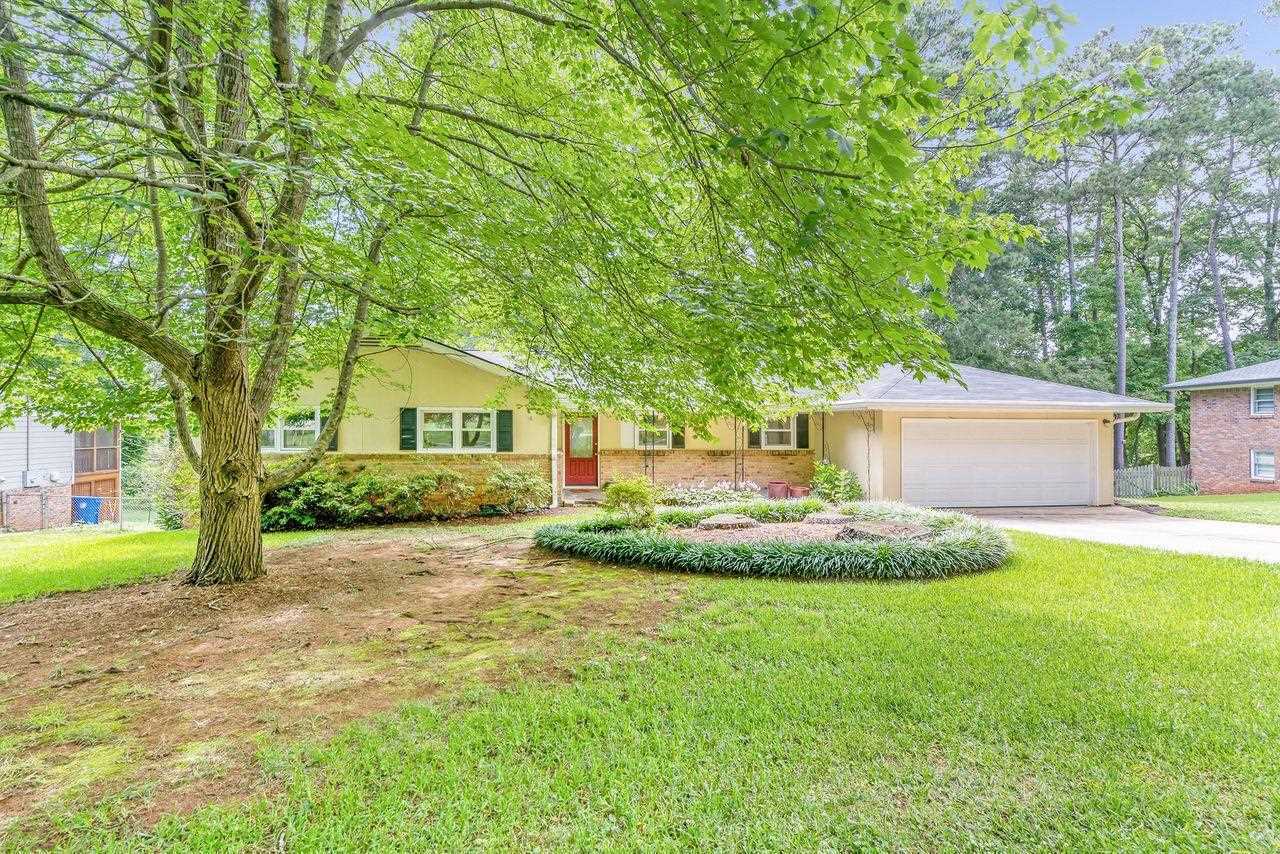Property Photo: 2850 Templar Knight Drive GA 30084