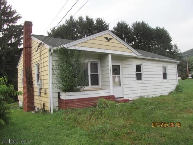 Property Photo:  1201 Industrial Avenue  PA 15522