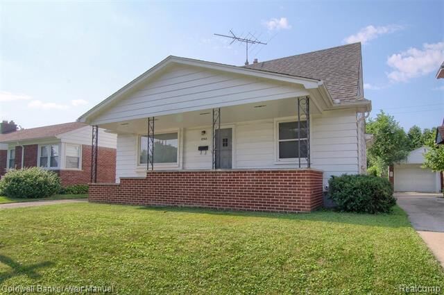 13513 Chestnut St Street  Southgate MI 48195 photo