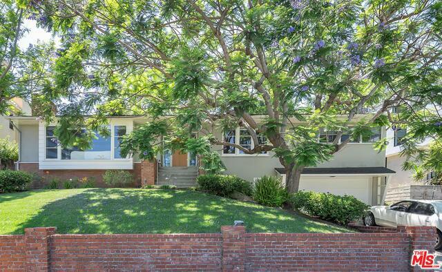 Property Photo:  1301   Beverly Green Dr  CA 90035 