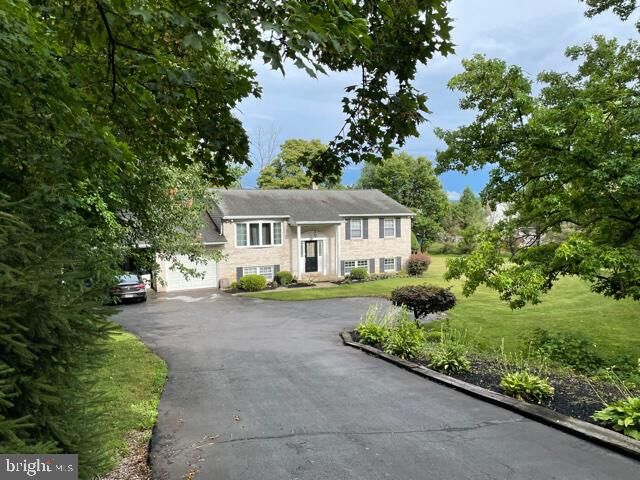 Property Photo:  350 Faust Road  PA 19608 