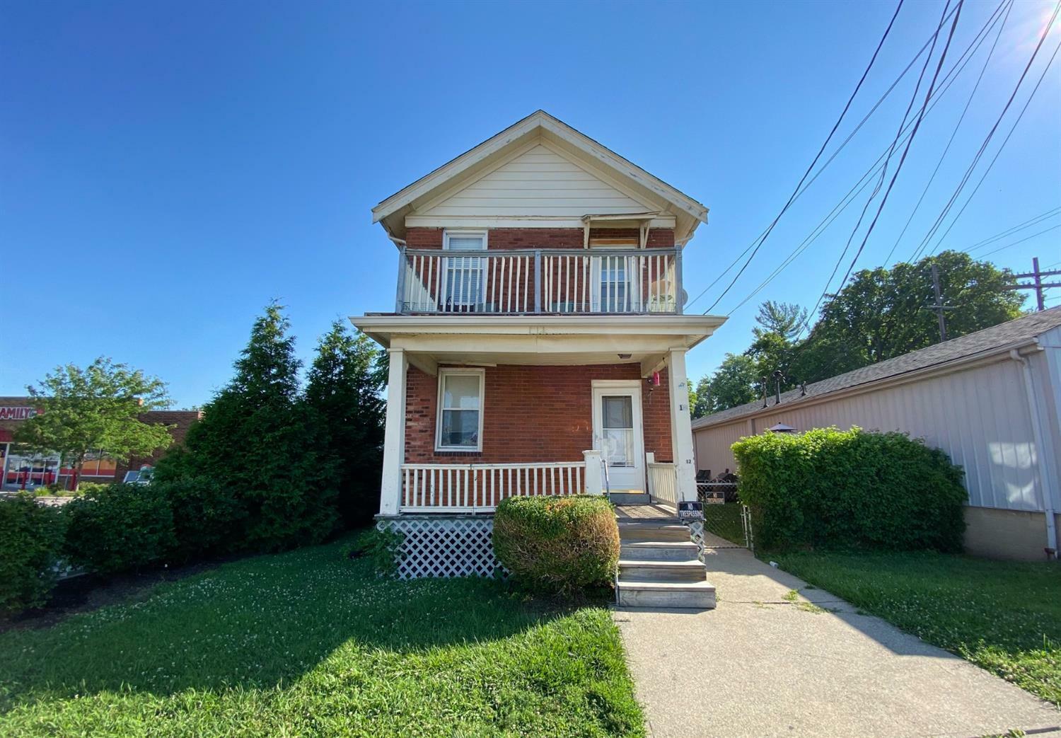 Property Photo:  12 E Voorhees St  OH 45215 