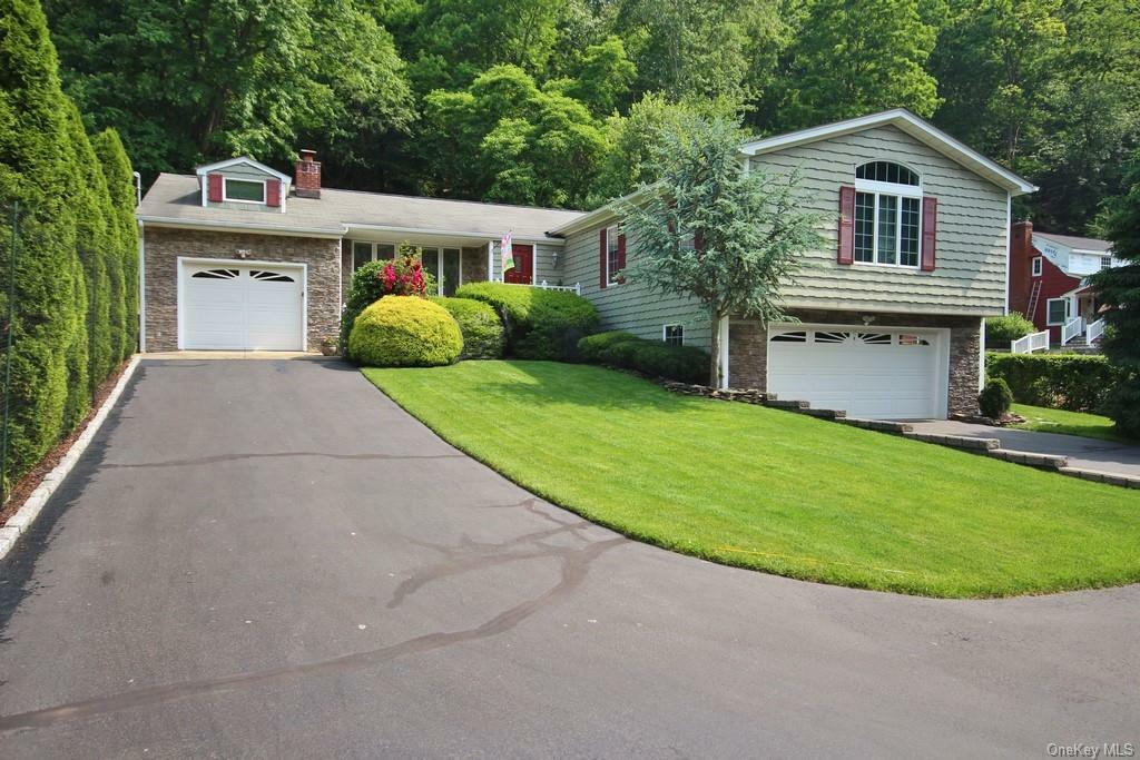 Property Photo:  247 Route 210  NY 10980 