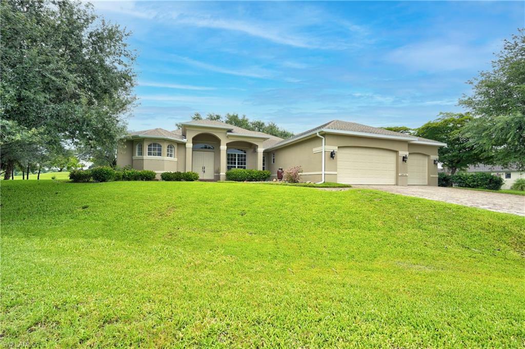 Property Photo: 2815 NW 15th Street FL 33993
