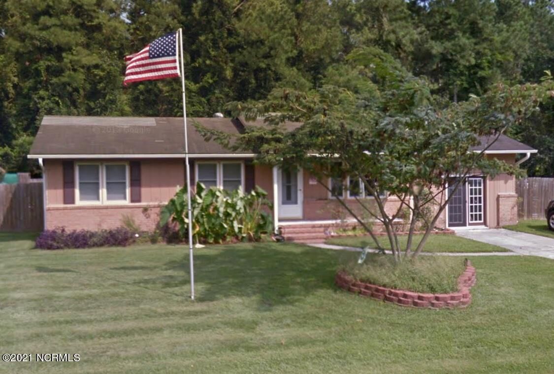 Property Photo:  104 Carolina Drive  NC 28546 