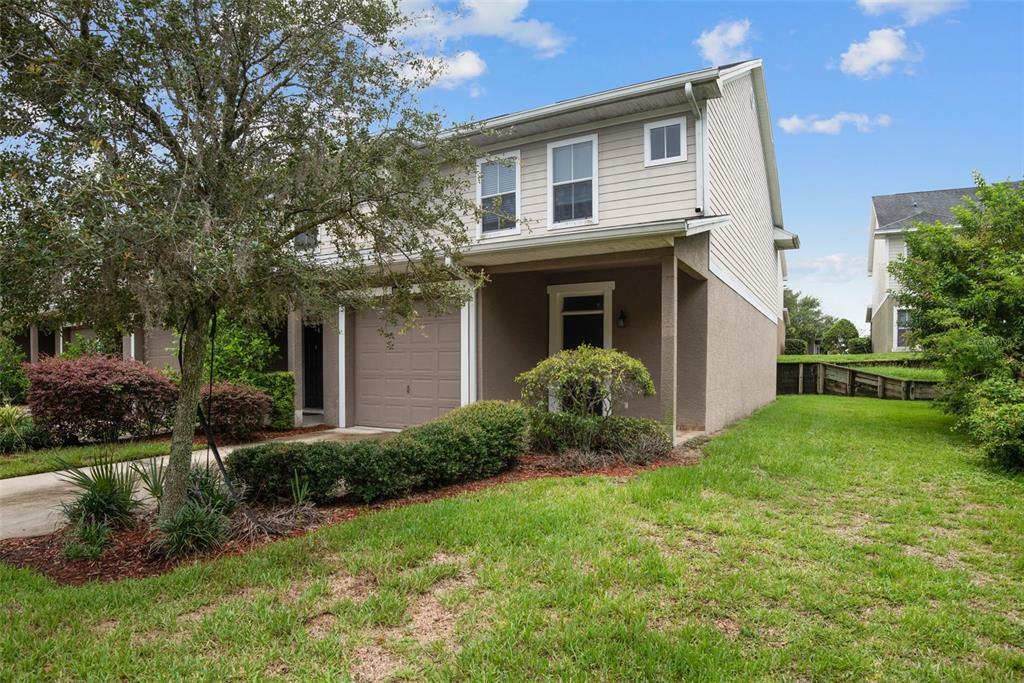 Property Photo:  8003 Downpatrick Court  FL 33610 