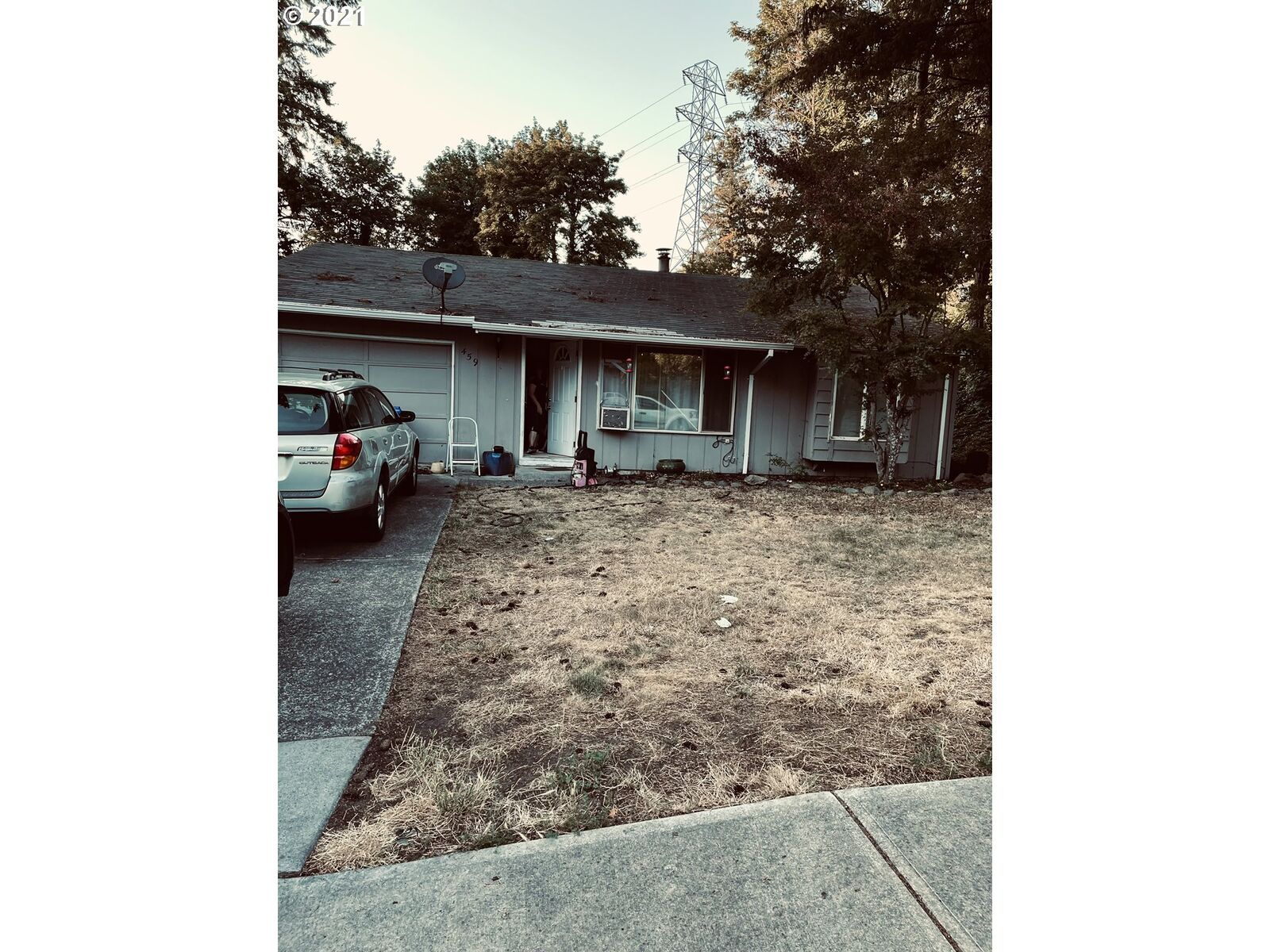 Property Photo:  459 SW Maple Rd  OR 97023 