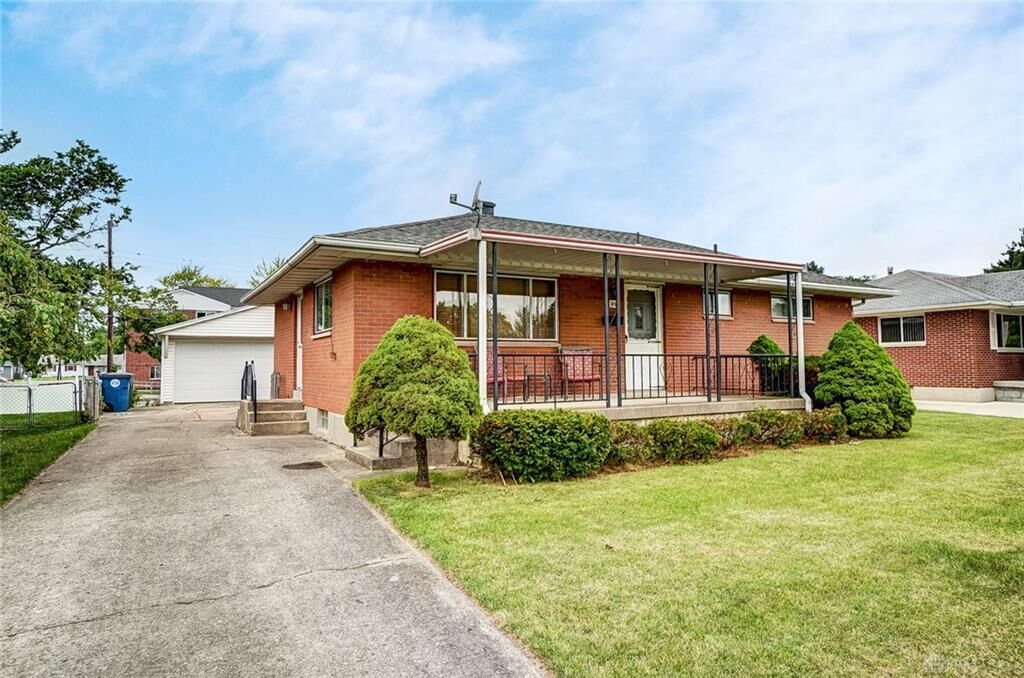 Property Photo: 1611 Northdale Road OH 45432
