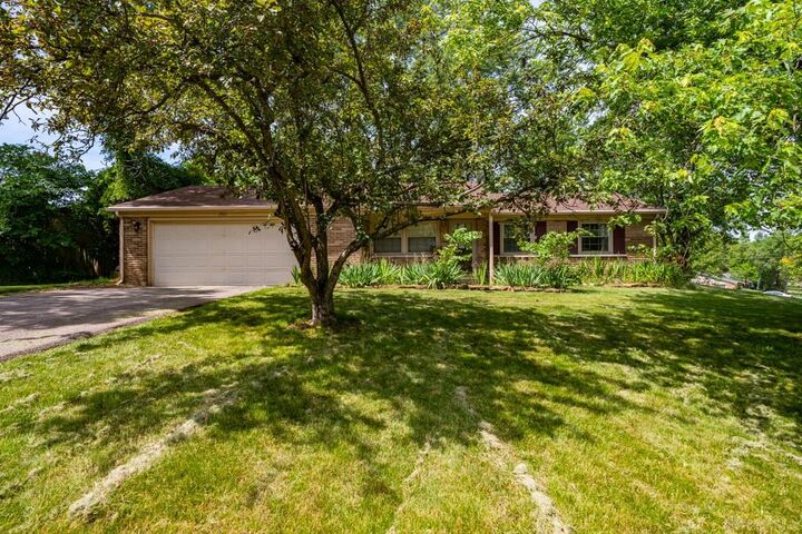 2924 Rockledge Trail  Beavercreek OH 45430 photo