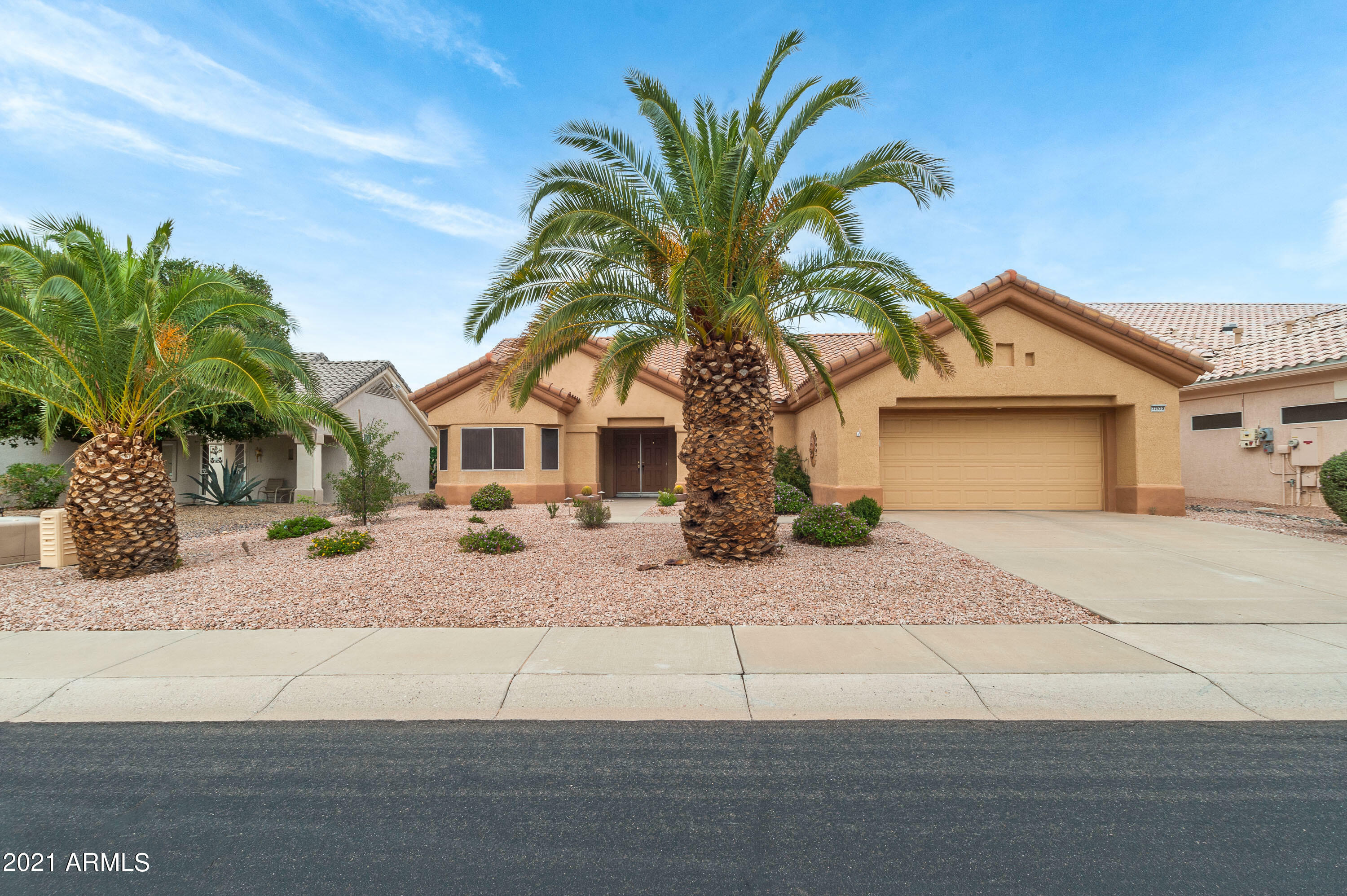 Property Photo:  22520 N Dusty Trail Boulevard  AZ 85375 