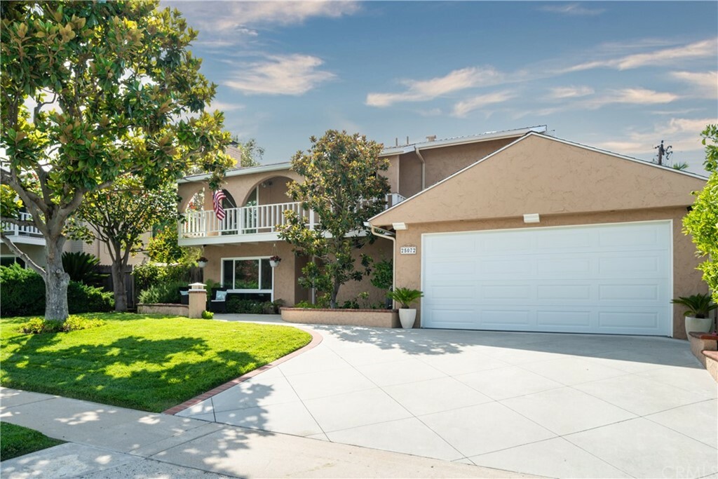 Property Photo:  25072 Greenbay Drive  CA 92630 