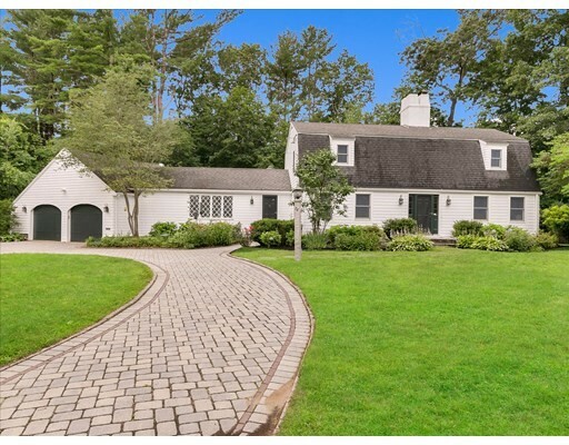 Property Photo: 88 Fox Run Rd MA 01982