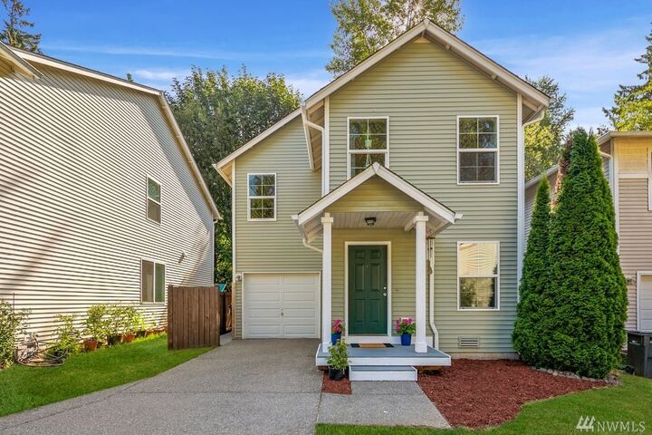 Property Photo:  2421 106th Dr SE  WA 98258 