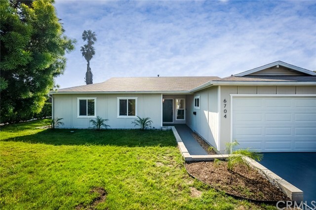 Property Photo:  6704 Pilot Way  CA 92114 