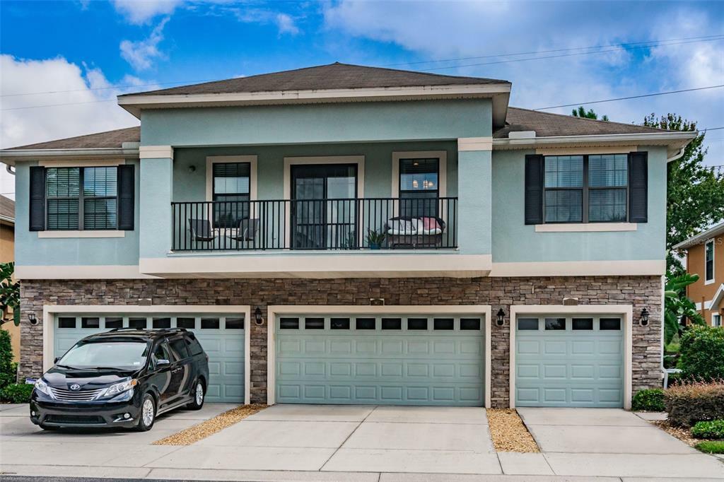 Property Photo: 5515 Kinglethill Drive FL 33547