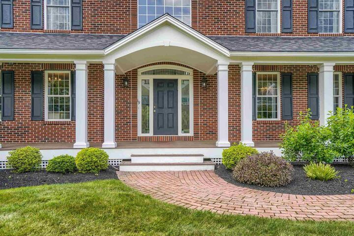 Property Photo: 19 Settlers Court NH 03110