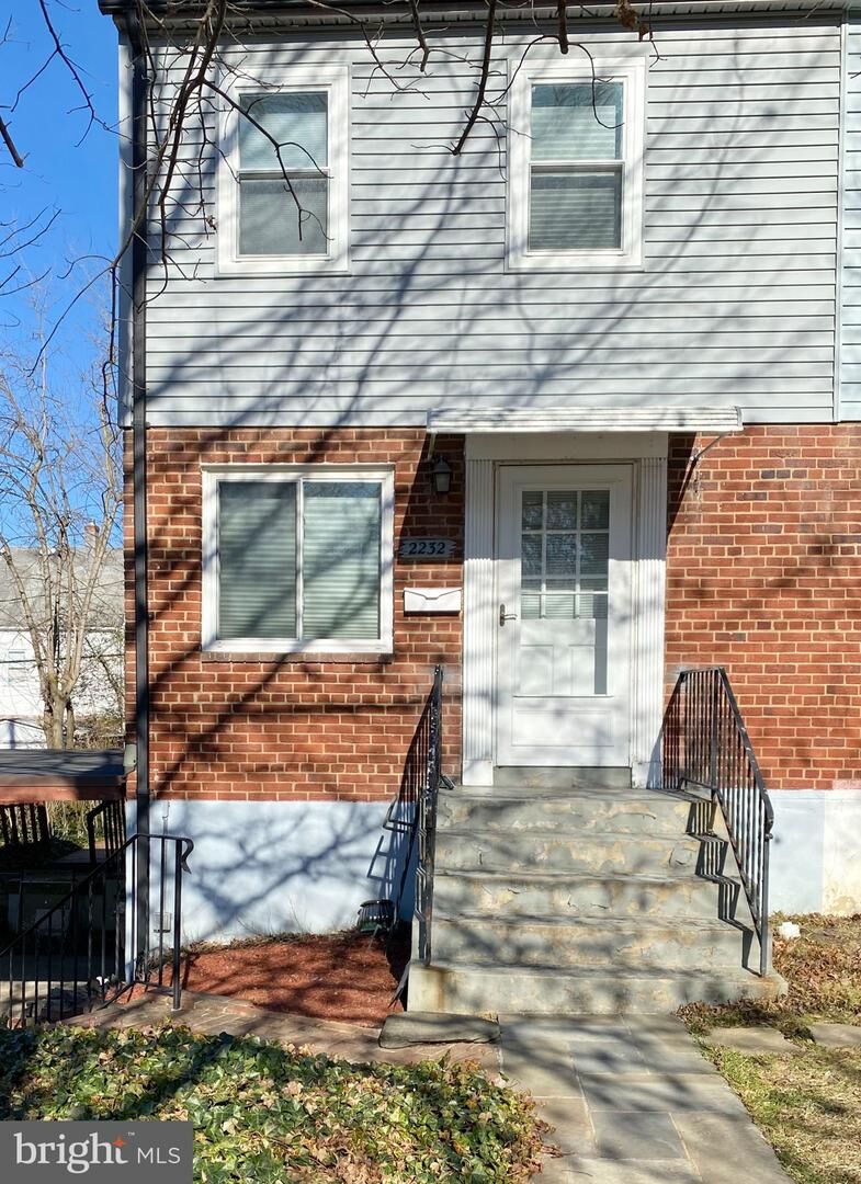 Property Photo:  2232 Rollins Drive  VA 22307 