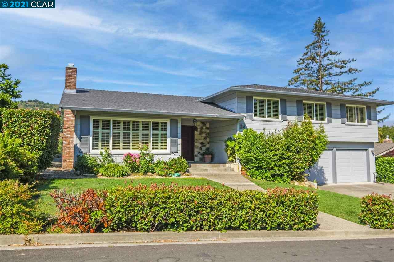 Property Photo:  24 Whitehall Dr  CA 94563 