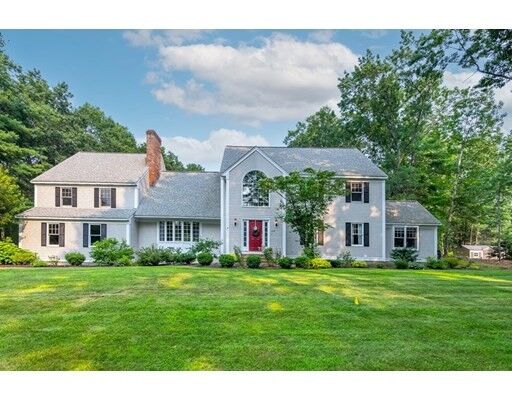 Property Photo:  384 Dutton Road  MA 01776 