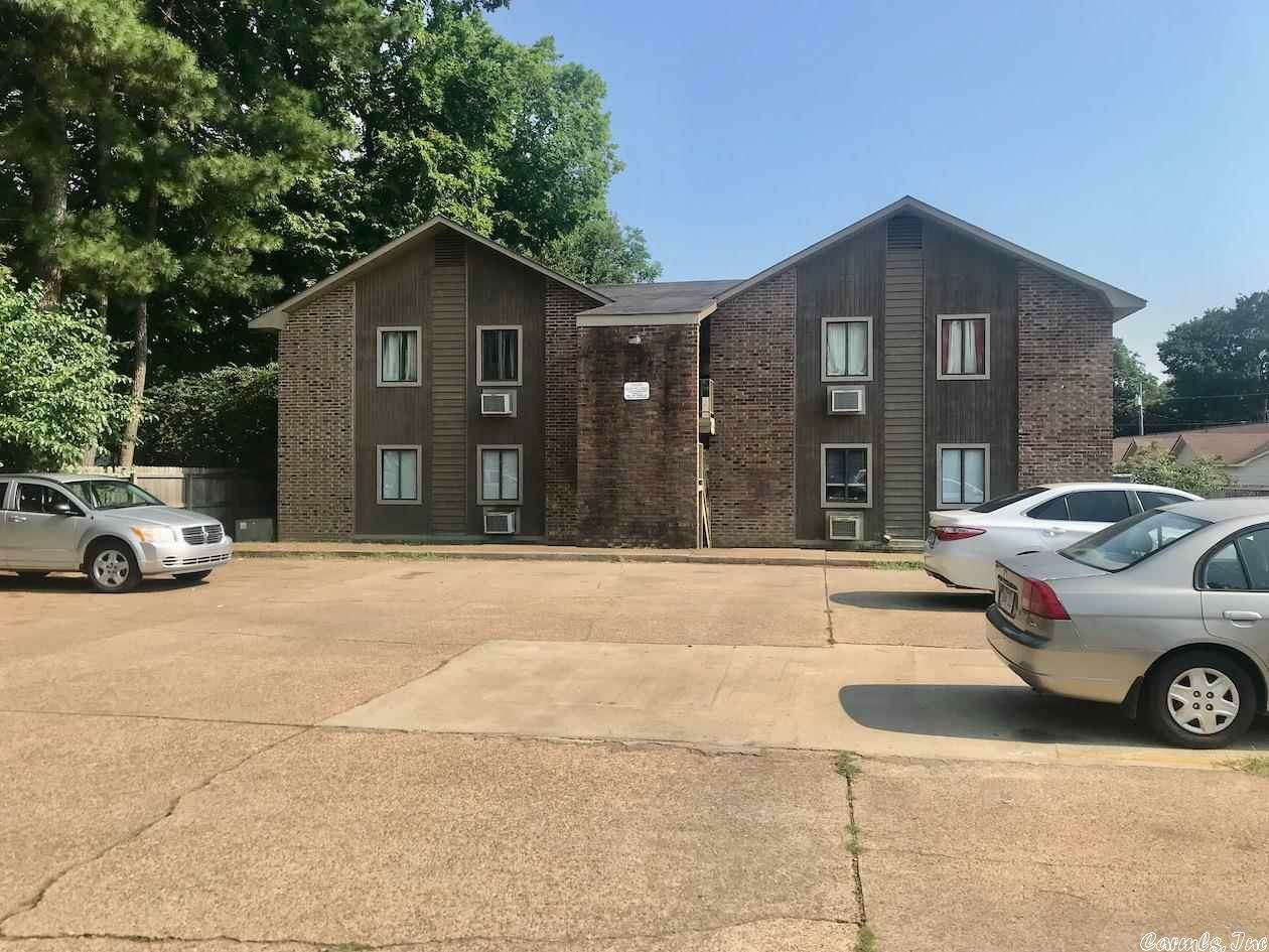 Property Photo: 922 W Oak Avenue AR 72401