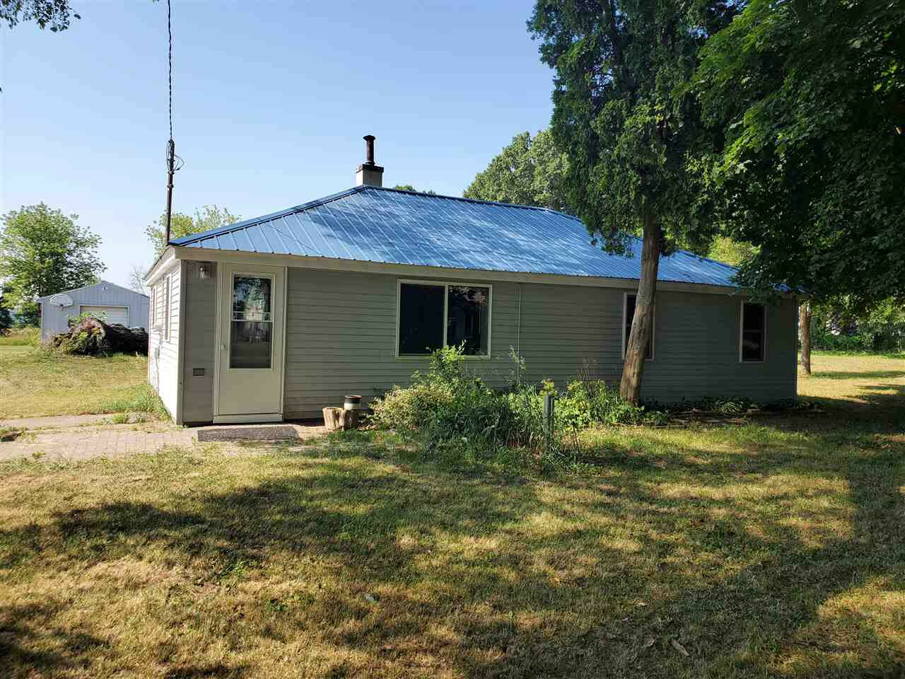 Property Photo:  16781 Cement City Rd  MI 49233 