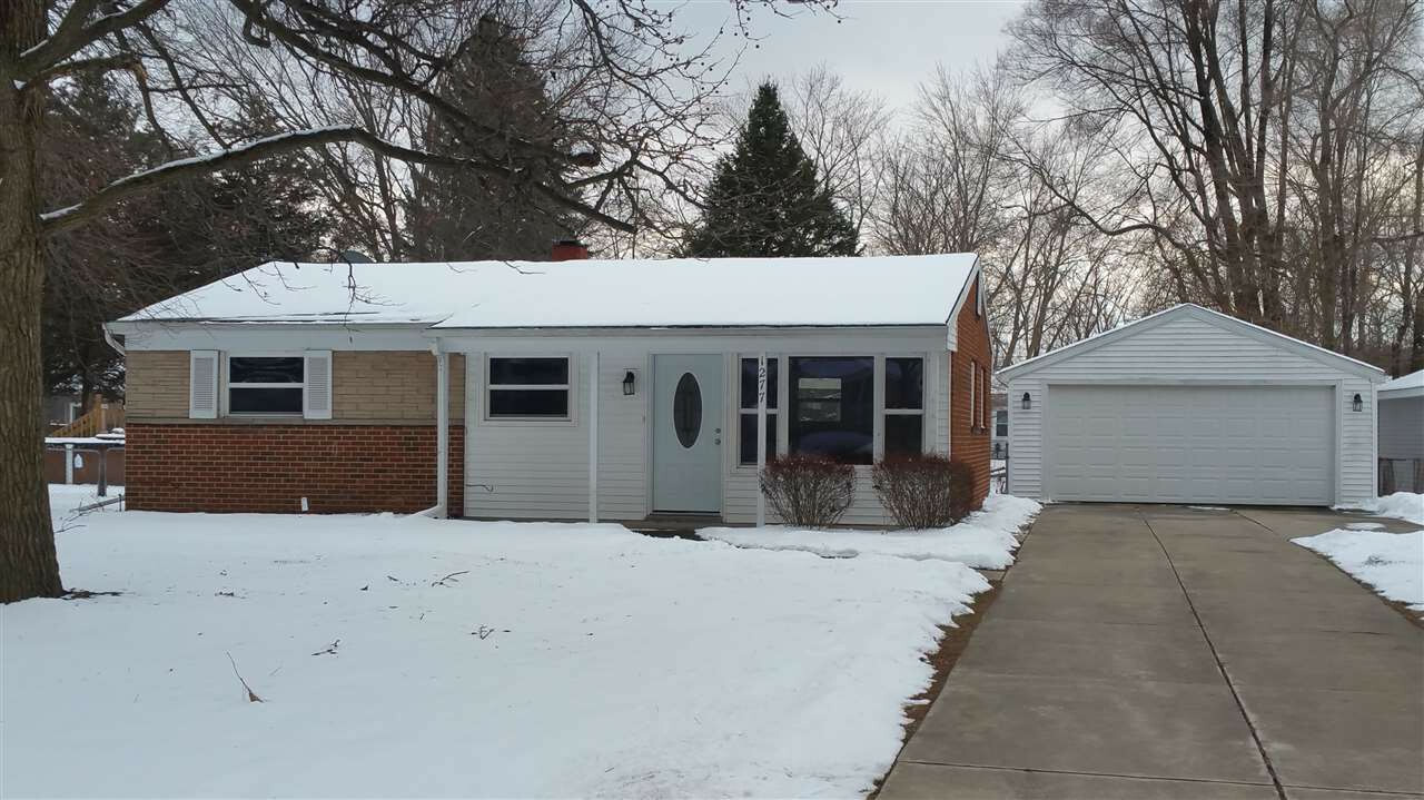 Property Photo:  1277 E Southfield Dr  MI 49203 