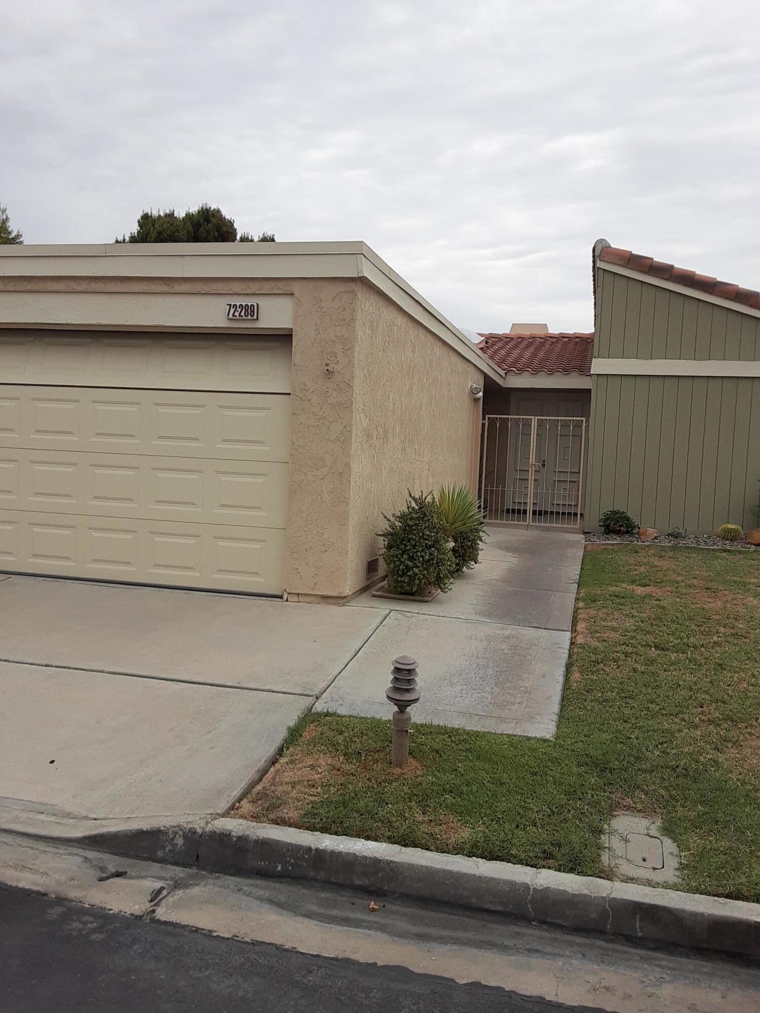 Property Photo:  72289 Rodeo Way  CA 92270 