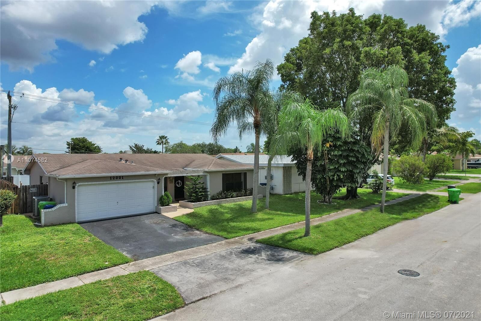 Property Photo: 12001 NW 34th Pl FL 33323