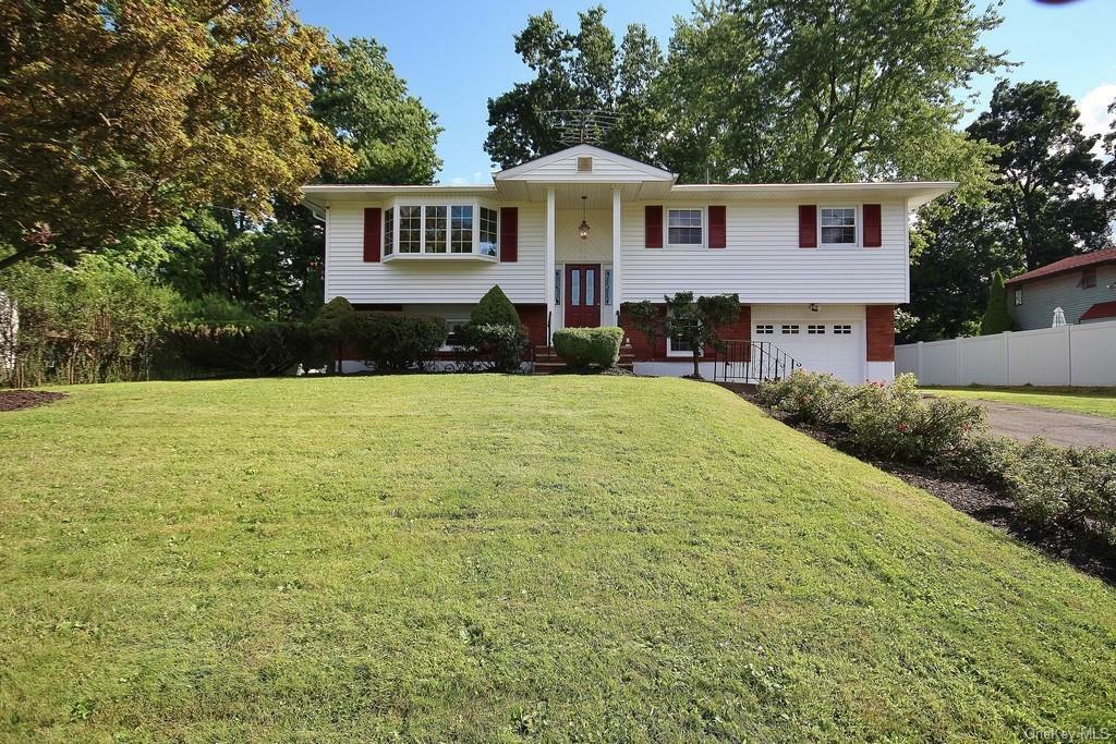 Property Photo:  28 Bontecou Road  NY 10980 