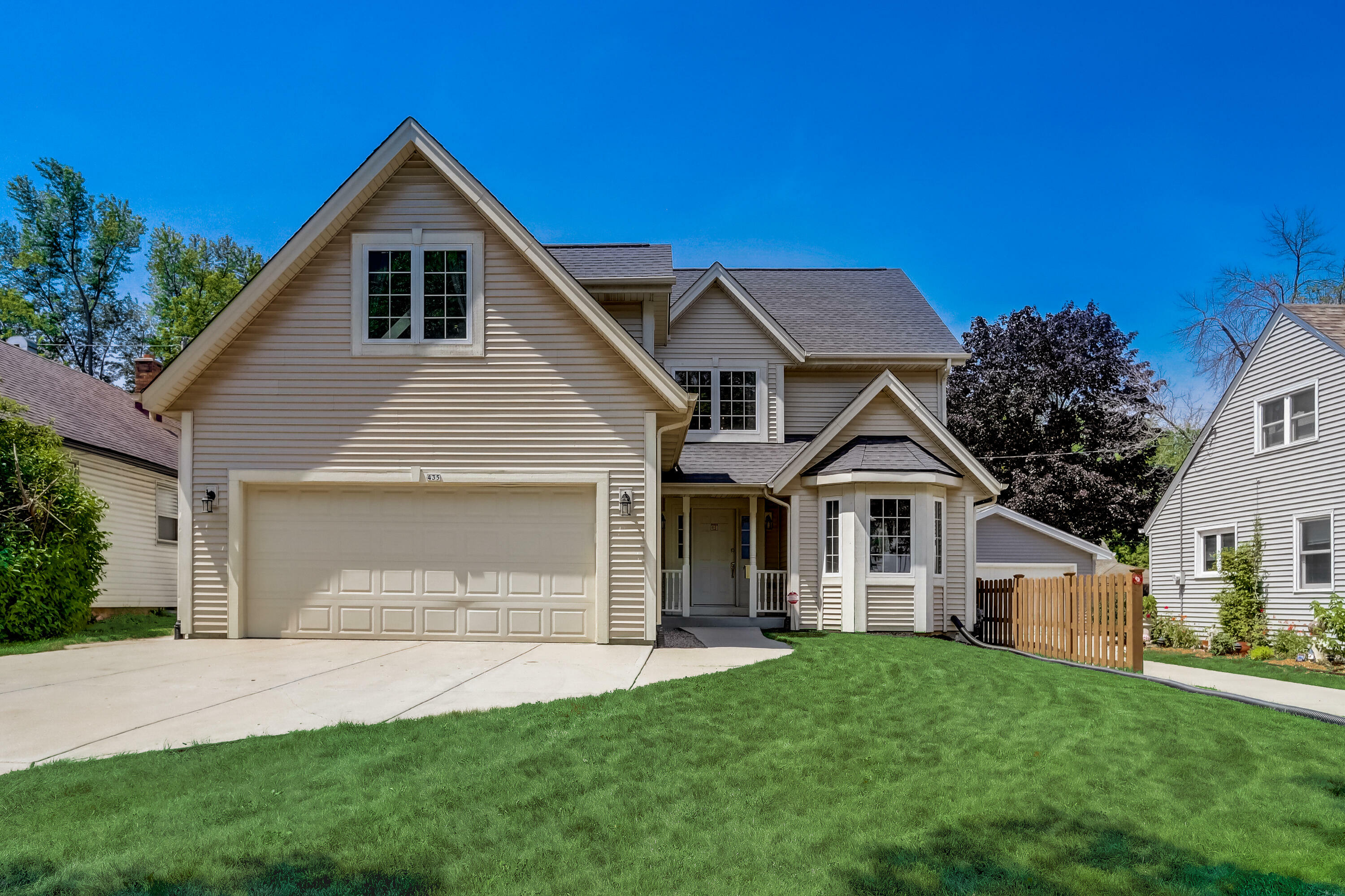 Property Photo:  435 N 103rd St  WI 53226 