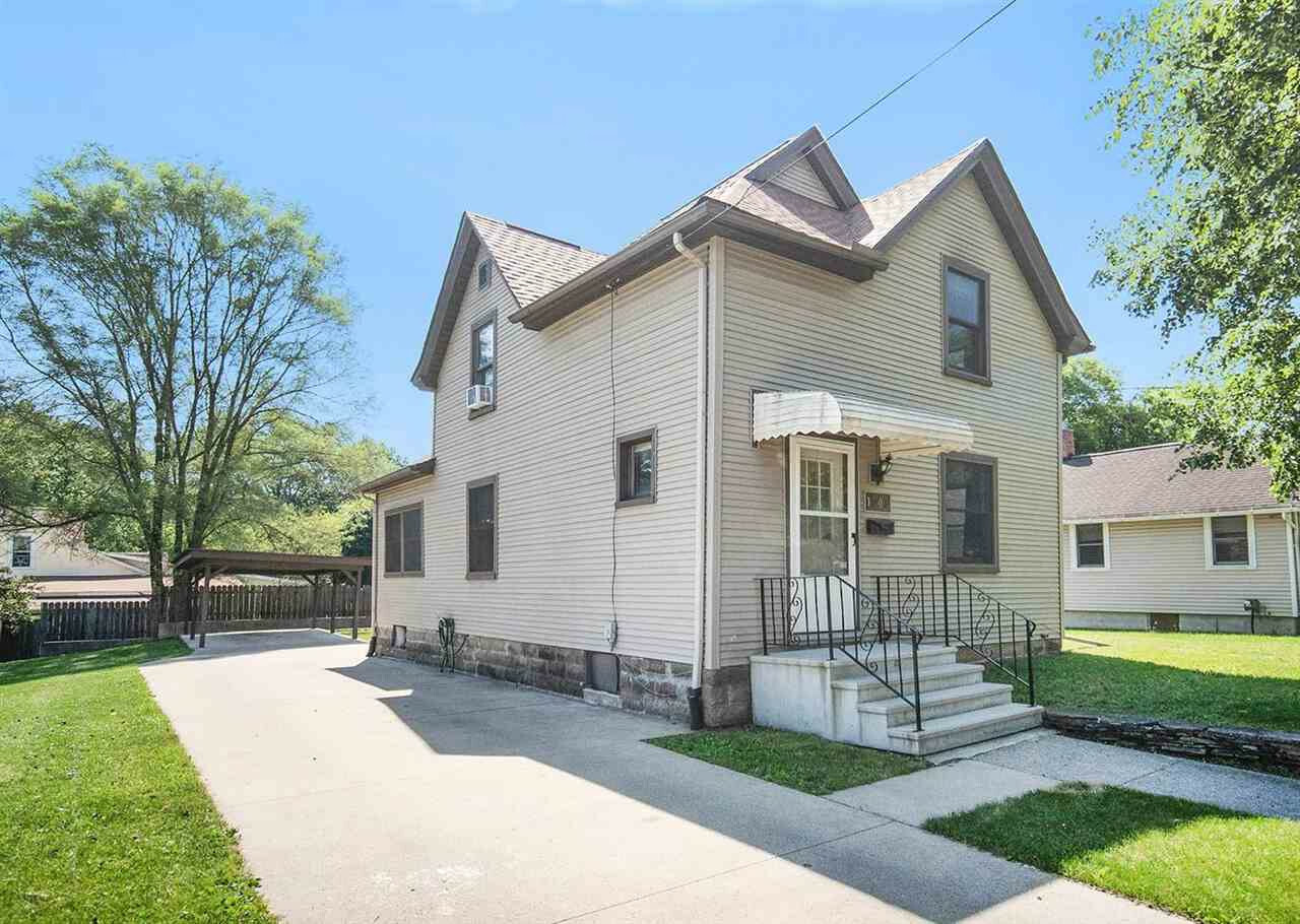 Property Photo:  1303 Woodbridge St  MI 49203 