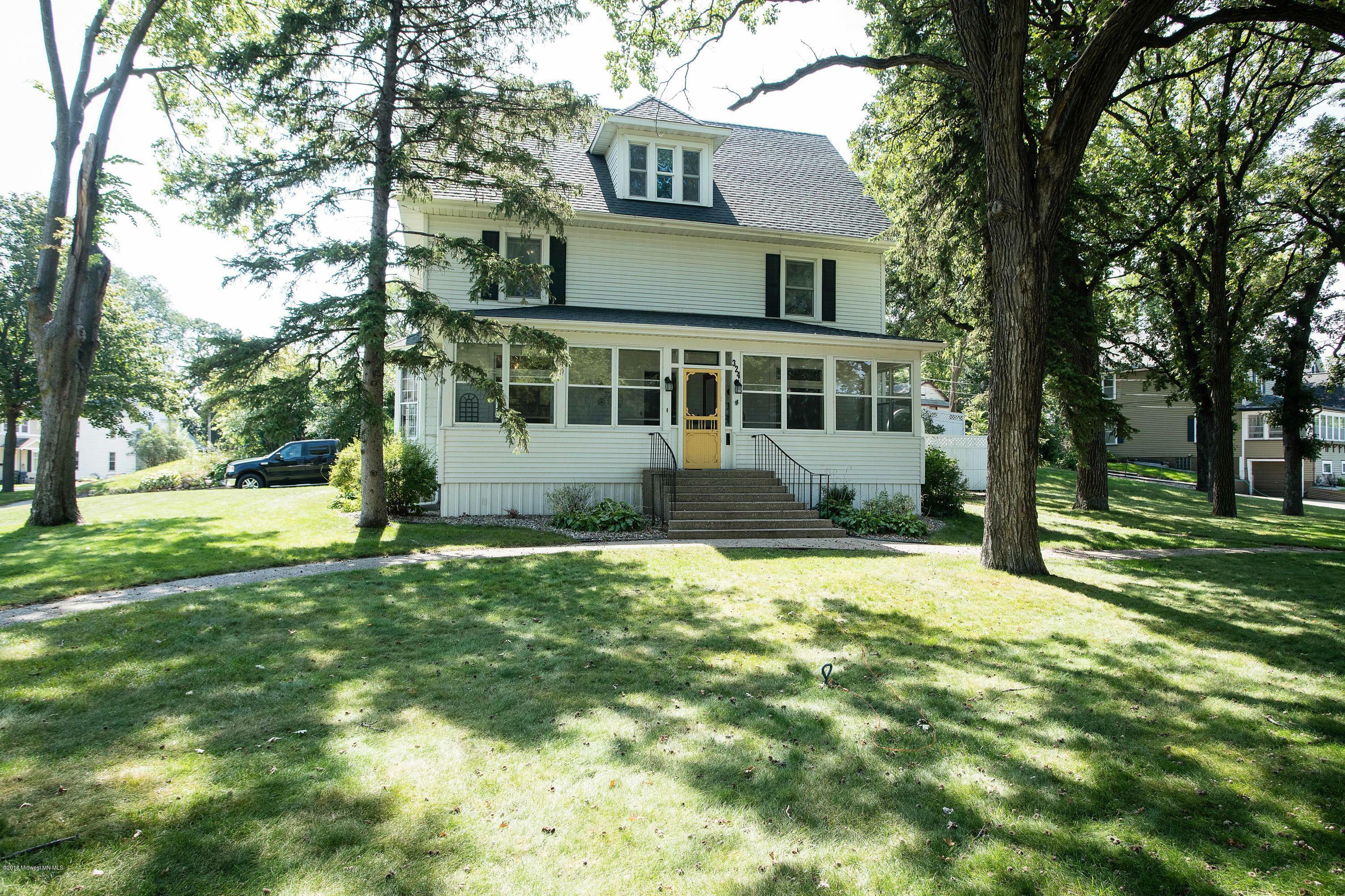 Property Photo: 324 S Lakeside Drive MN 56537