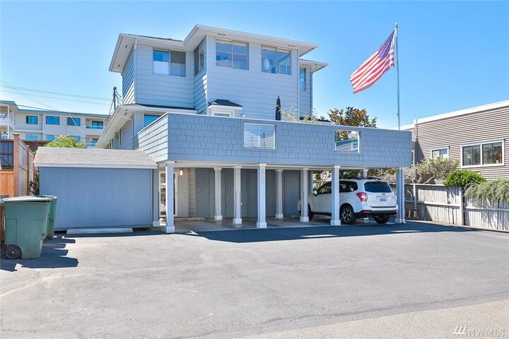 Property Photo:  615 Main St A-C  WA 98020 