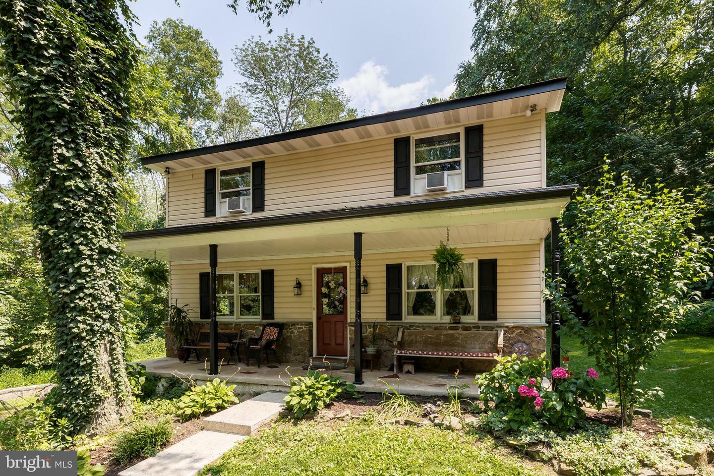 Property Photo:  30 Gerloff Road  PA 19473 