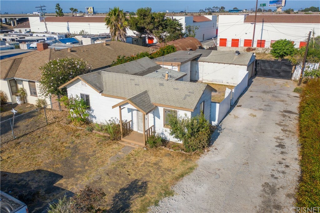 Property Photo:  2759 Beene Road  CA 93003 