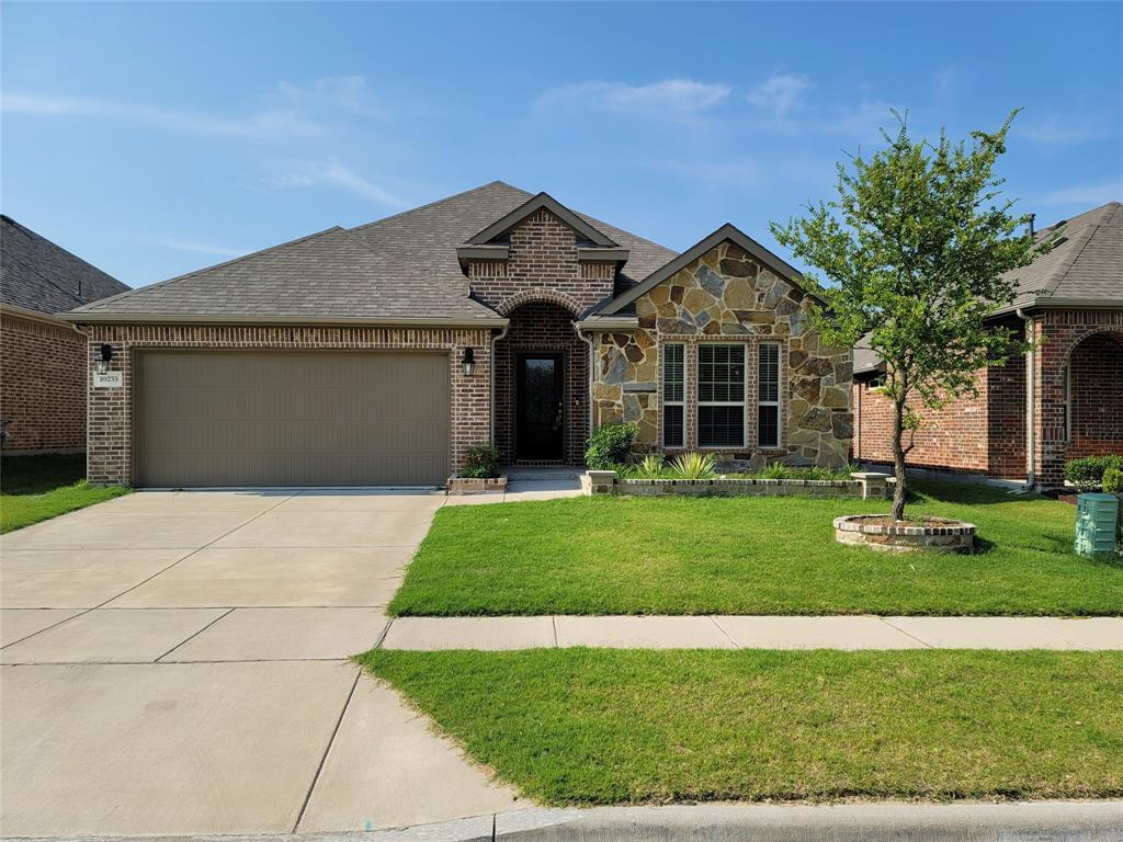 Property Photo: 10233 Kemah Place P1 TX 75071