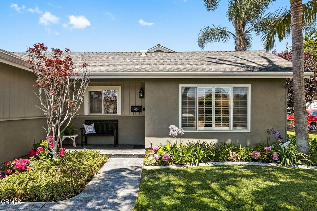 Property Photo:  5599 Hunter Street  CA 93003 