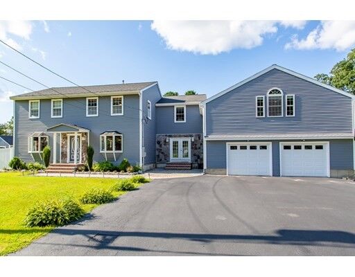 Property Photo: 29 Woodlawn Ave MA 01821