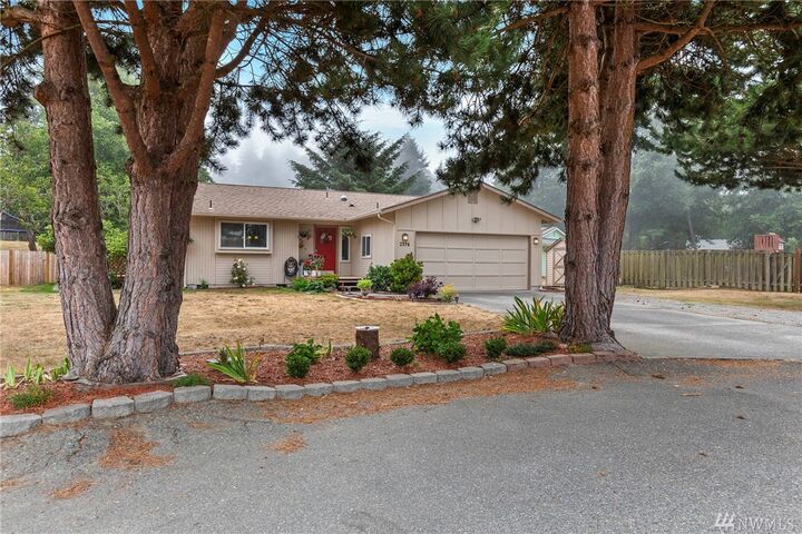 Property Photo: 2174 Westwood Place WA 98277