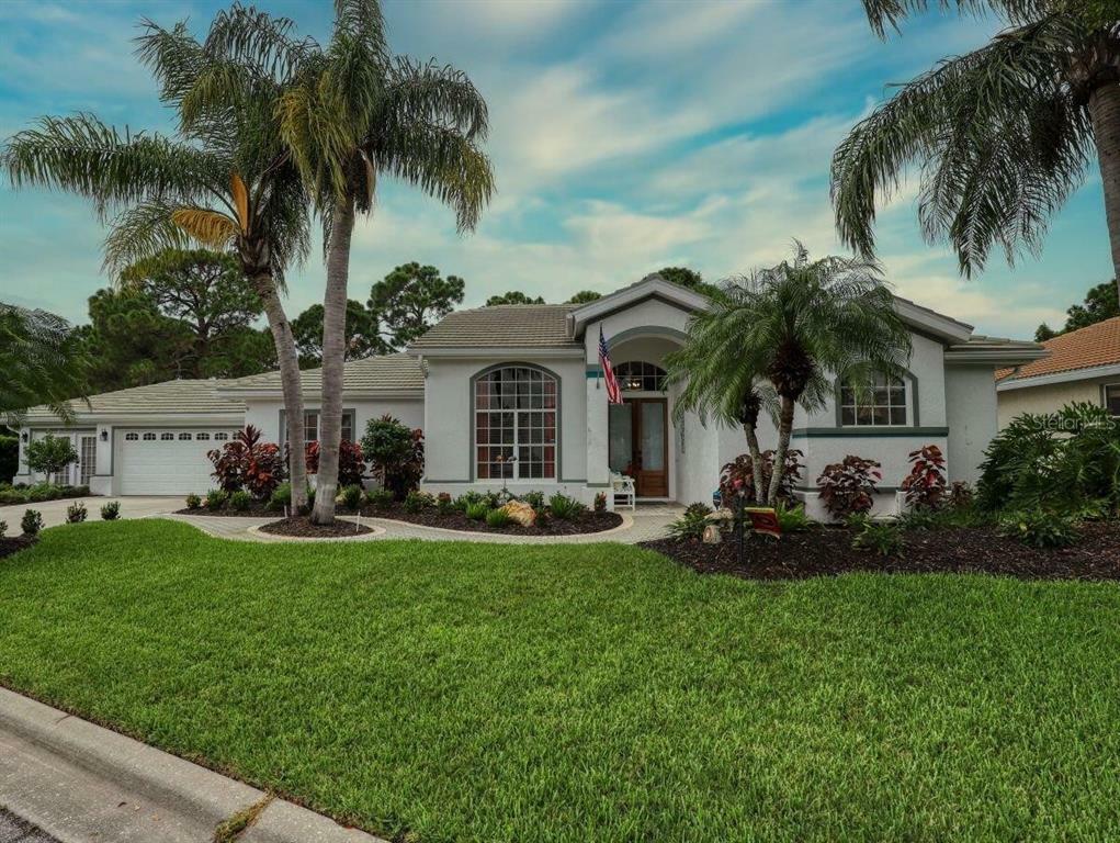 Property Photo:  9032 Huntington Pointe Drive  FL 34238 