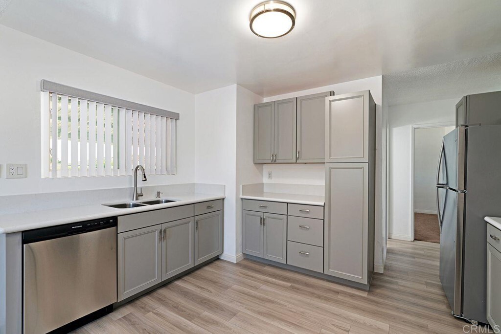 Property Photo: 716 Grapevine Road CA 92083