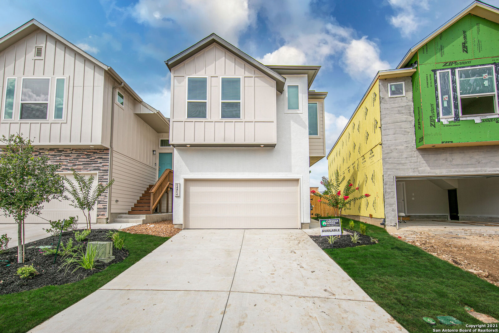 Property Photo: 4407 Tiger Run TX 78217