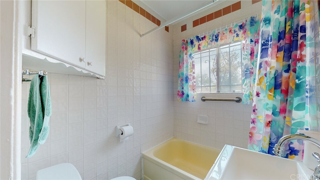 Property Photo:  13624 Pierce Street  CA 91331 