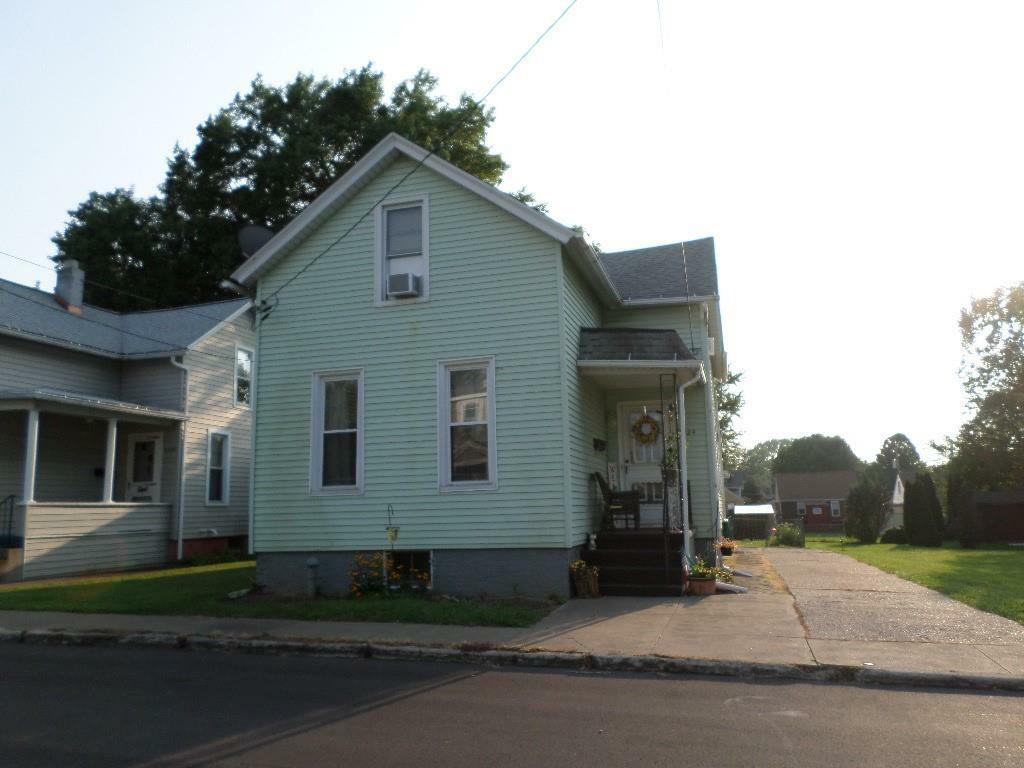 Property Photo: 3224 Holmes Street PA 16504