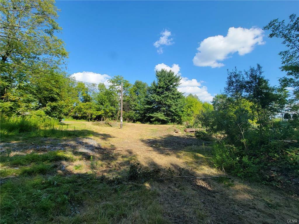 Property Photo:  455 West Moorestown Road  PA 18091 