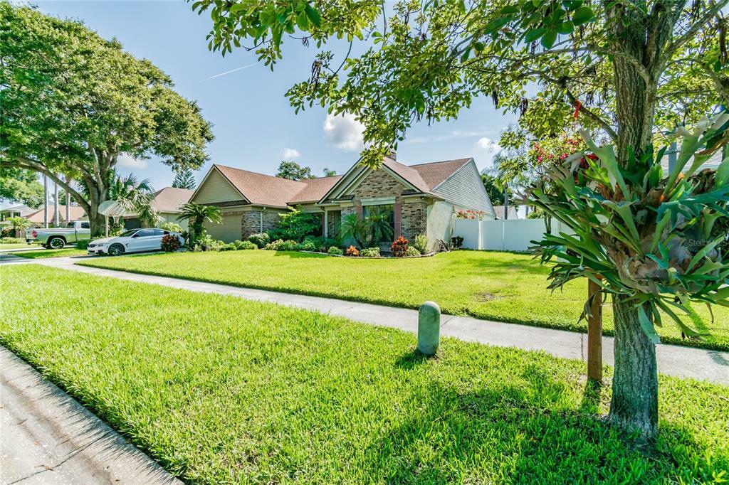 Property Photo: 15714 Jericho Drive FL 33556