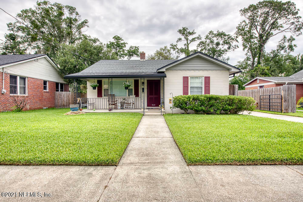Property Photo: 5021 Blackburn Street FL 32210